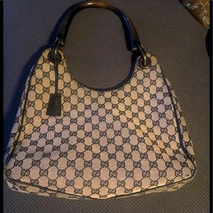 Lovely used Gucci purse